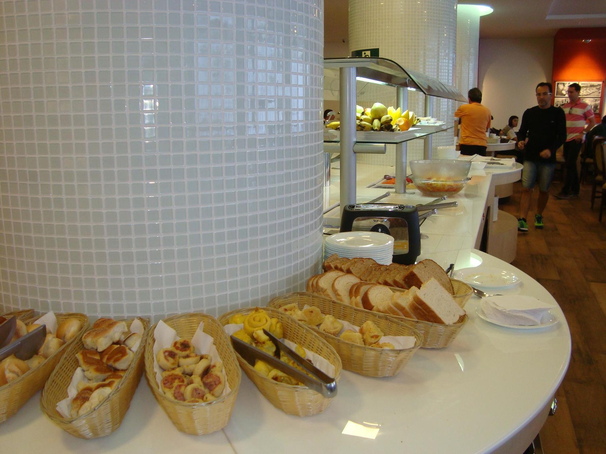 Normandy Hotel Belo Horizonte Zewnętrze zdjęcie